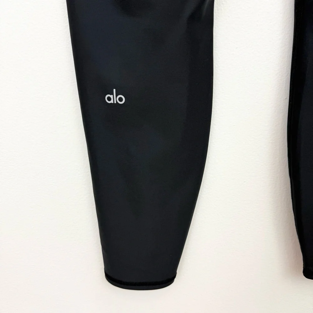 ALO Yoga High-Rise Black Leggings